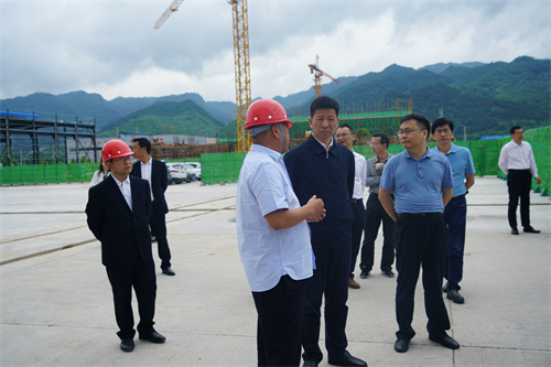 2021年5月20日，湖南省張家界市委副書記、代市長(zhǎng)王洪斌一行蒞臨湖南萬眾筑工科技有限公司指導(dǎo)工作